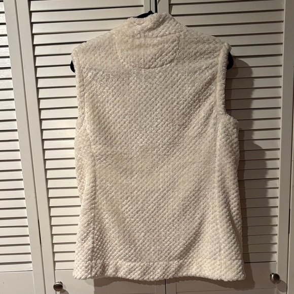 Calvin Klein Cream Textured Vest - Picture 4 of 4